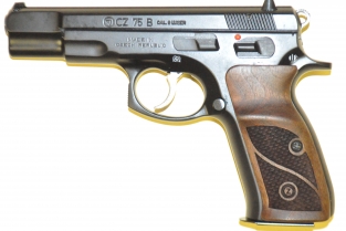 CZ75/85 Grips Flakes Logo